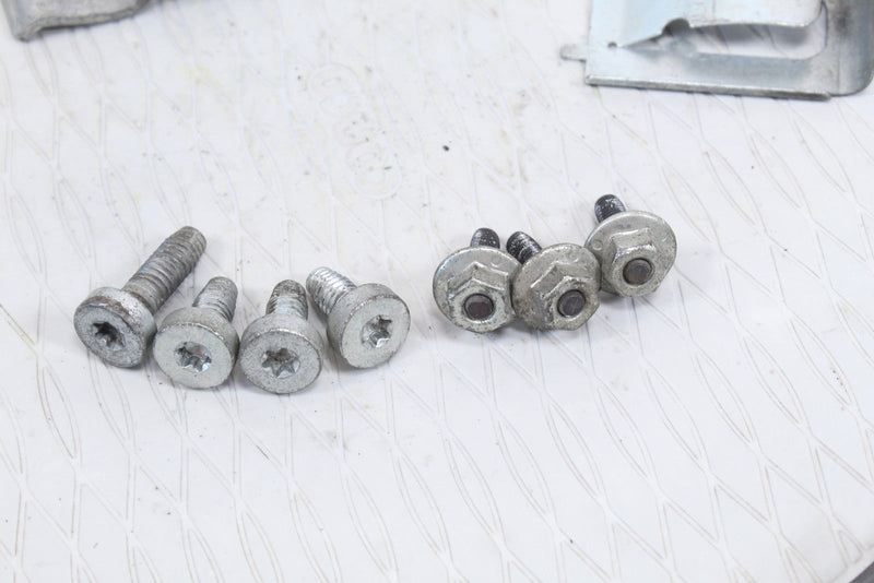 2005 HARLEY-DAVIDSON ROAD KING CLASSIC FLHRCI Battery Box Bolts 66185-97