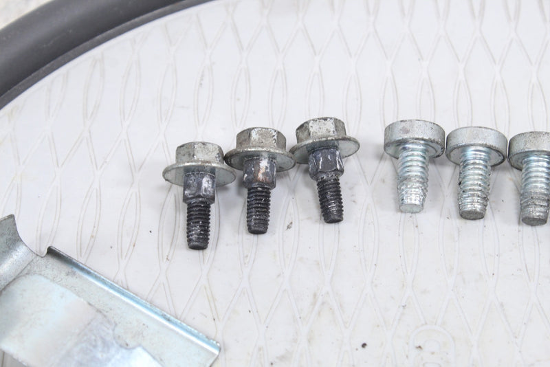 2005 HARLEY-DAVIDSON ROAD KING CLASSIC FLHRCI Battery Box Bolts 66185-97