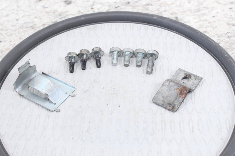2005 HARLEY-DAVIDSON ROAD KING CLASSIC FLHRCI Battery Box Bolts 66185-97
