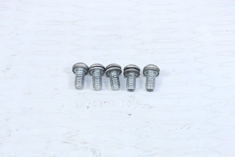 2005 HARLEY-DAVIDSON ROAD KING CLASSIC FLHRCI Clutch Access Cover Bolts 961 - Motorcycle