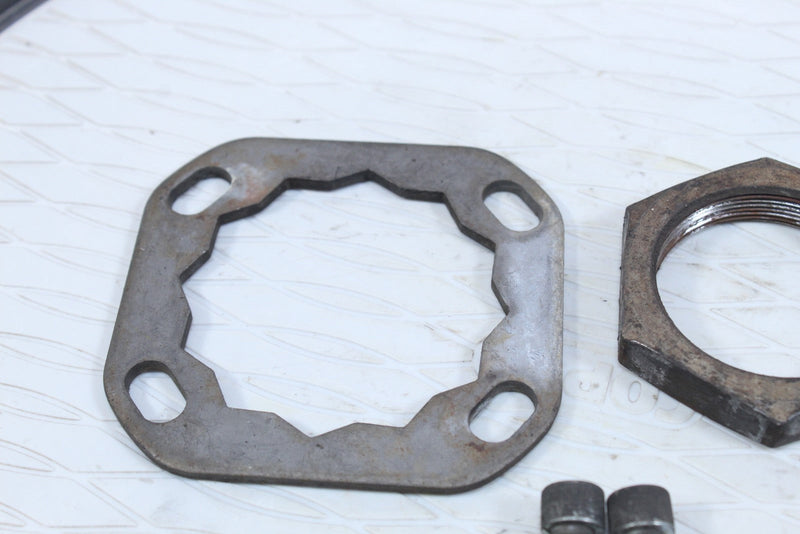 2005 HARLEY-DAVIDSON ROAD KING CLASSIC FLHRCI Front Sprocket Nut 35211-91B - Motorcycle