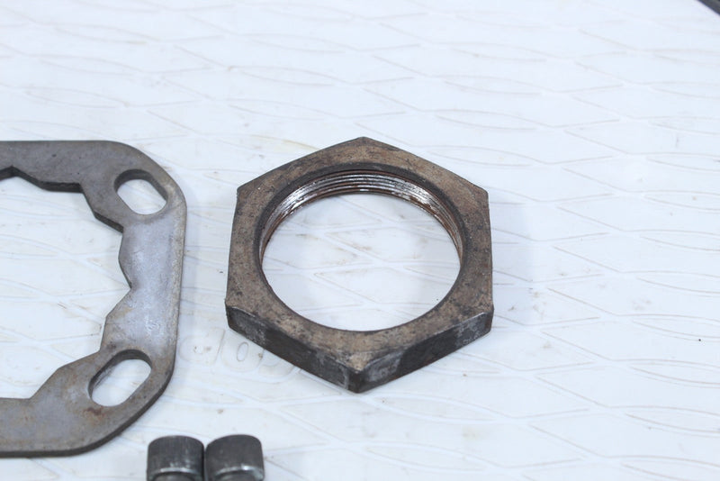 2005 HARLEY-DAVIDSON ROAD KING CLASSIC FLHRCI Front Sprocket Nut 35211-91B - Motorcycle