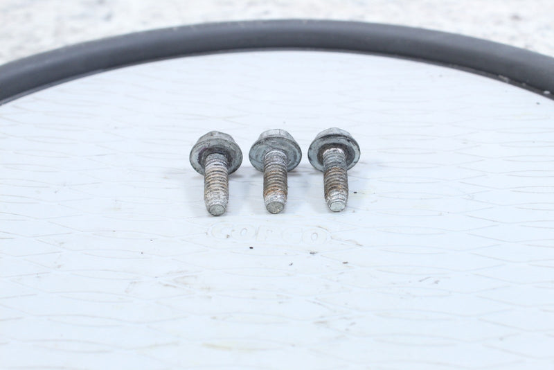 2005 HARLEY-DAVIDSON ROAD KING CLASSIC FLHRCI Fuel Tank Mounting Bolts 10201381 - Motorcycle