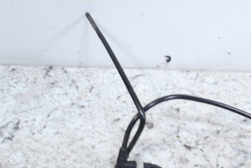 2005 HARLEY-DAVIDSON ROAD KING CLASSIC FLHRCI Fuel tank Vent 27191-97A - Motorcycle