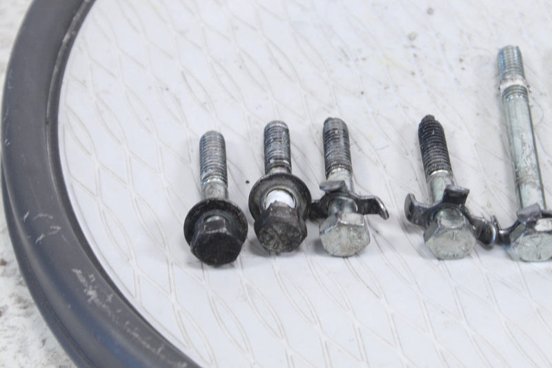 2005 HARLEY-DAVIDSON ROAD KING CLASSIC FLHRCI Inner Clutch Cover Bolts 4086A