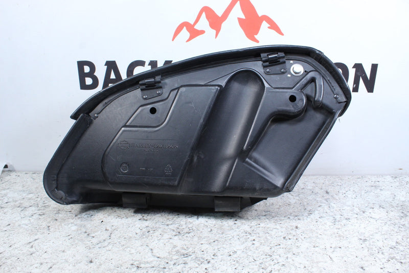 2005 HARLEY-DAVIDSON ROAD KING CLASSIC FLHRCI Left Saddlebag - Motorcycle