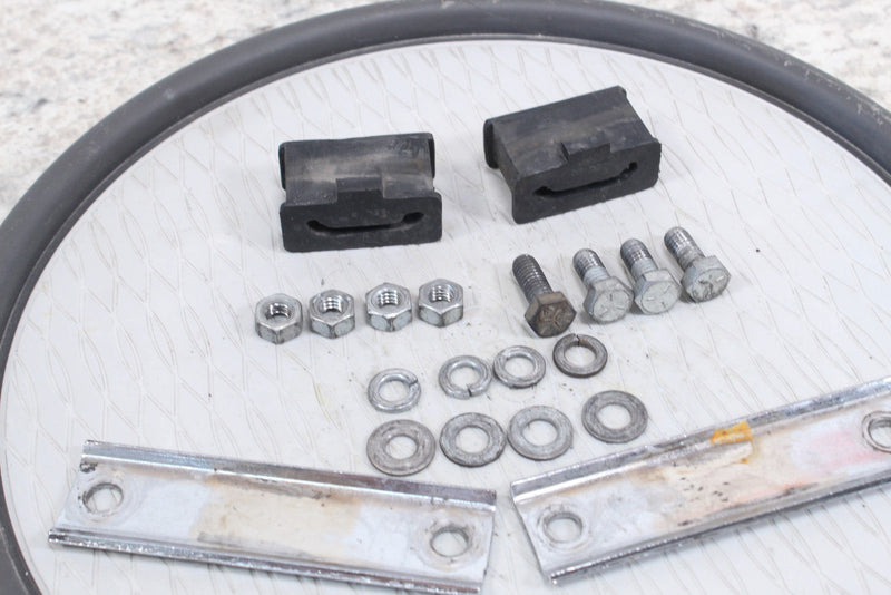 2005 HARLEY-DAVIDSON ROAD KING CLASSIC FLHRCI Muffler Mounting Bolts 65723-85