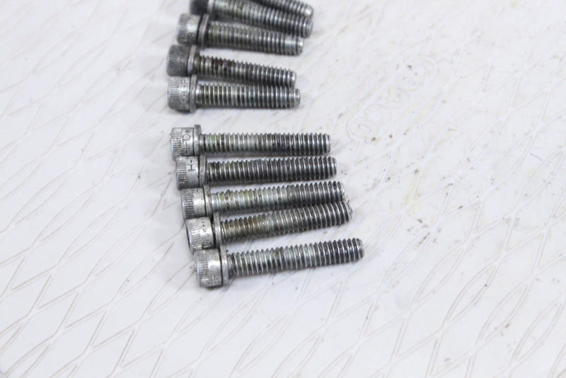2005 HARLEY-DAVIDSON ROAD KING CLASSIC FLHRCI Outer Primary Cover Bolts 4740A