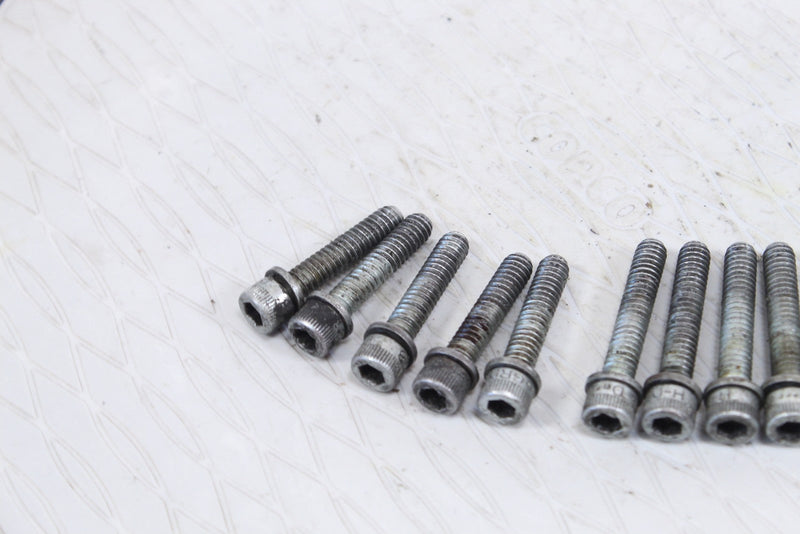 2005 HARLEY-DAVIDSON ROAD KING CLASSIC FLHRCI Outer Primary Cover Bolts 4740A