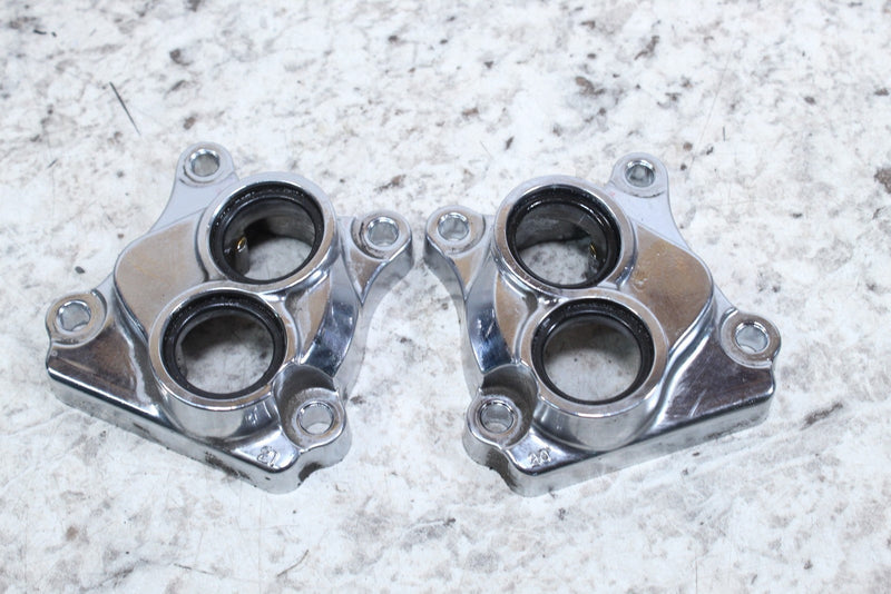 2005 HARLEY-DAVIDSON ROAD KING CLASSIC FLHRCI Push Rod Covers 17939-99 - Motorcycle