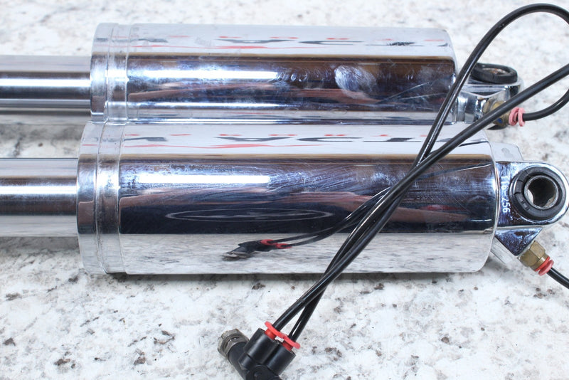 2005 HARLEY-DAVIDSON ROAD KING CLASSIC FLHRCI Rear Back Air Shocks 54565-97C