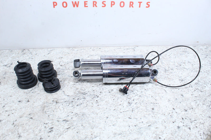 2005 HARLEY-DAVIDSON ROAD KING CLASSIC FLHRCI Rear Back Air Shocks 54565-97C