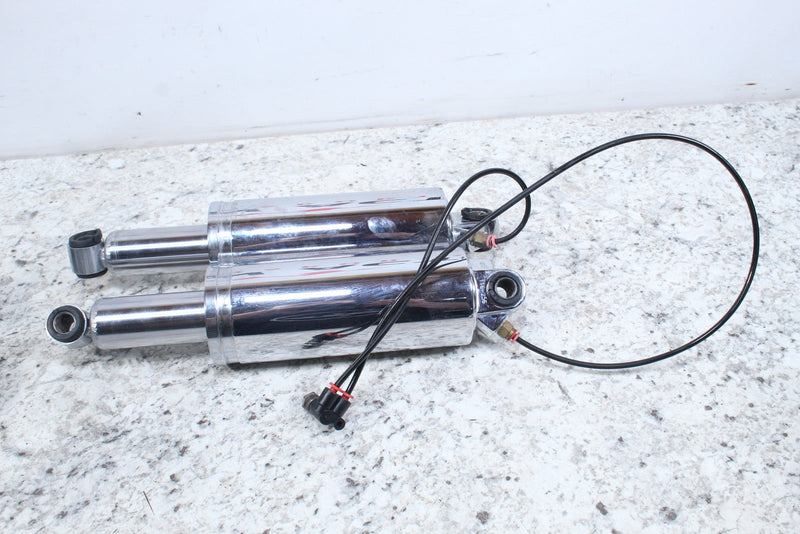 2005 HARLEY-DAVIDSON ROAD KING CLASSIC FLHRCI Rear Back Air Shocks 54565-97C