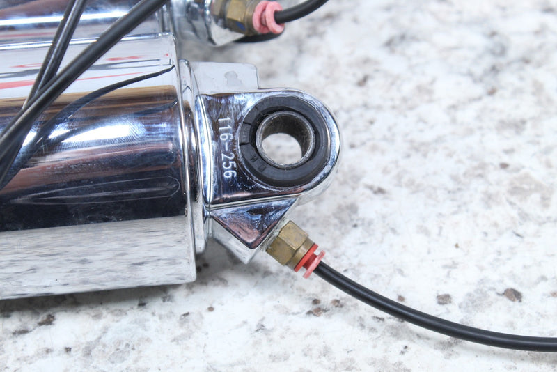 2005 HARLEY-DAVIDSON ROAD KING CLASSIC FLHRCI Rear Back Air Shocks 54565-97C