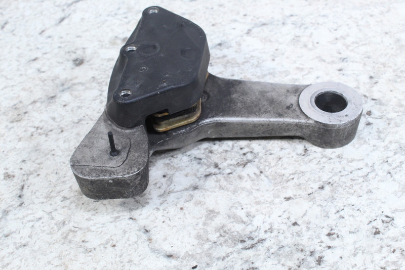 2005 HARLEY-DAVIDSON ROAD KING CLASSIC FLHRCI Rear Brake Caliper 44080-02C