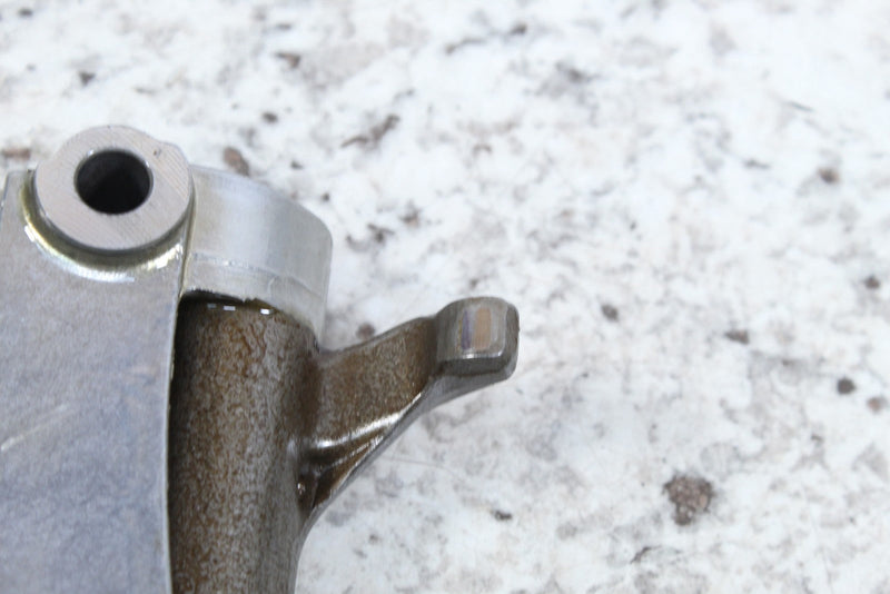 2005 HARLEY-DAVIDSON ROAD KING CLASSIC FLHRCI Rocker Arms 17360-83B 17375-83B - Motorcycle