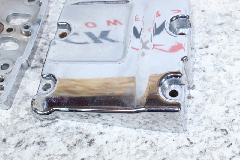 2005 HARLEY-DAVIDSON ROAD KING CLASSIC FLHRCI Rocker Box Housing 17572-99