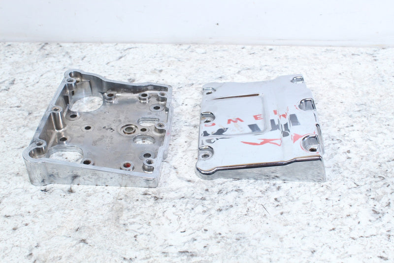 2005 HARLEY-DAVIDSON ROAD KING CLASSIC FLHRCI Rocker Box Housing 17572-99