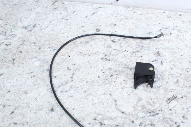 2005 HARLEY-DAVIDSON ROAD KING CLASSIC FLHRCI Saddlebag Lid Latch - Motorcycle