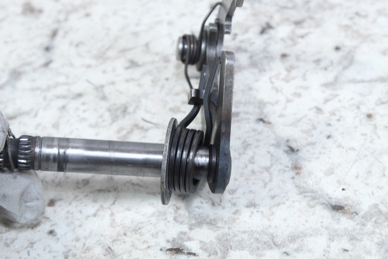 2005 HARLEY-DAVIDSON ROAD KING CLASSIC FLHRCI Shift Shaft Axle 34972-02B - Motorcycle