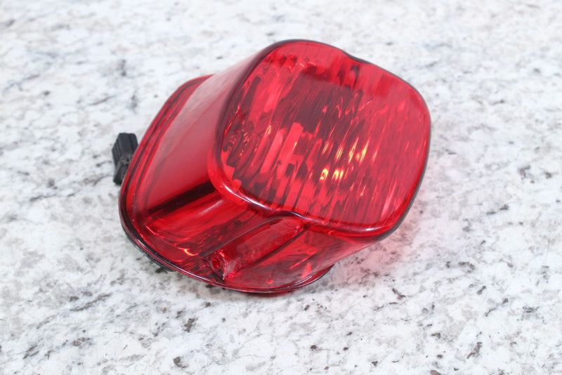 2005 HARLEY-DAVIDSON ROAD KING CLASSIC FLHRCI Tail Light Taillight 68140-04 - Motorcycle