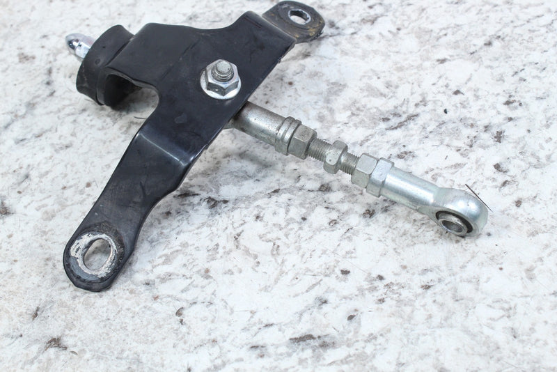 2005 HARLEY-DAVIDSON ROAD KING CLASSIC FLHRCI Upper Motor Mount Engine 16316-99 - Motorcycle