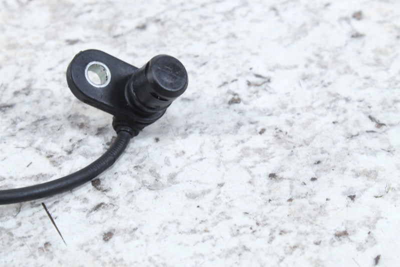 2005 HARLEY ROAD KING CLASSIC FLHRCI OEM Speed Speedometer Sensor 74430-00D - Motorcycle
