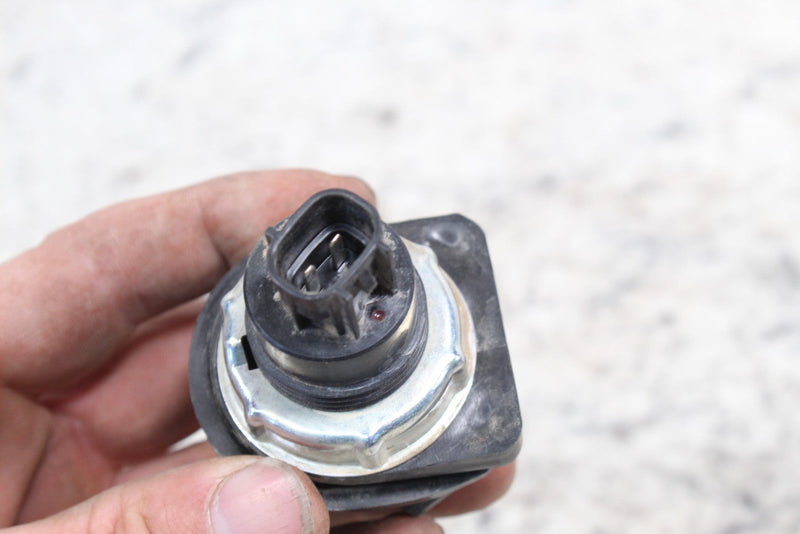 2005 HONDA RUBICON 500 Accessory Plug In 31655-HP0-A01