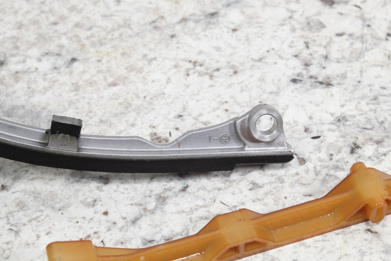 2005 HONDA RUBICON 500 Cam Chain and Guides Tensioner 14401-HN2-003 14510-HN2-00
