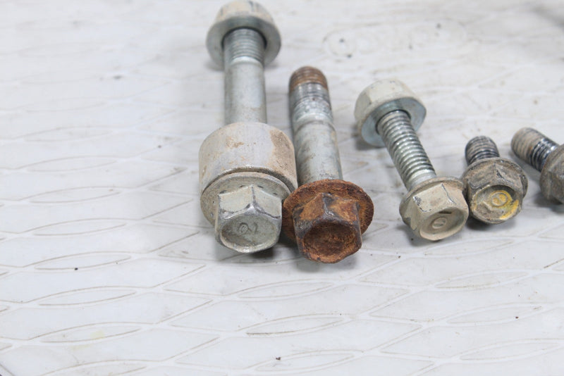 2005 HONDA RUBICON 500 Front Differential Mounting Bolts 90154-HC5-000
