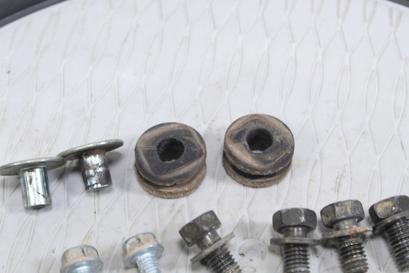 2005 HONDA RUBICON 500 Front Rack Mounting Bolts 93401-08016-07