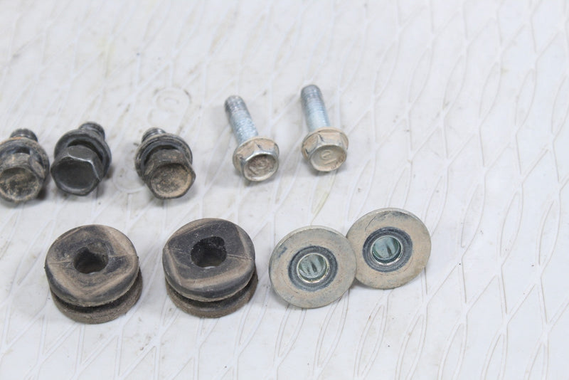 2005 HONDA RUBICON 500 Front Rack Mounting Bolts 93401-08016-07