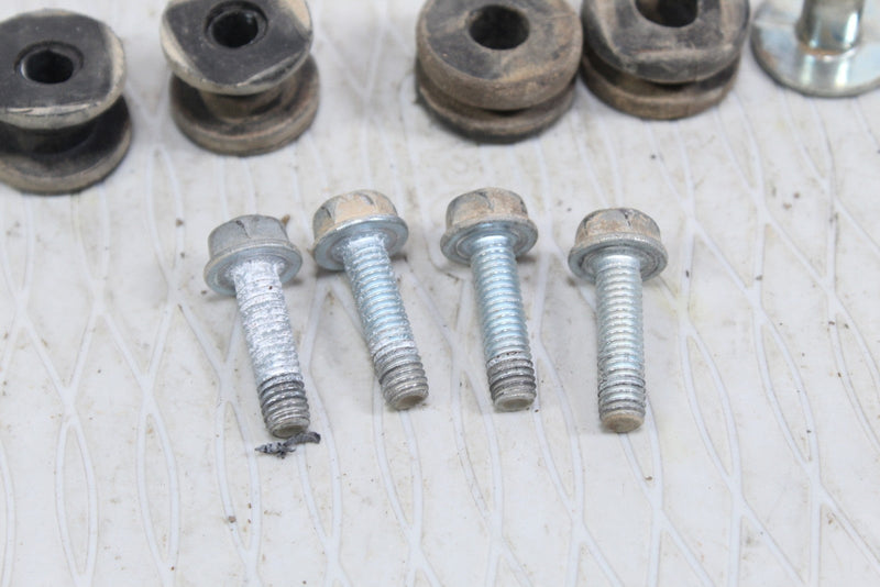 2005 HONDA RUBICON 500 Rear Rack Mounting Bolts 95701-08016-07