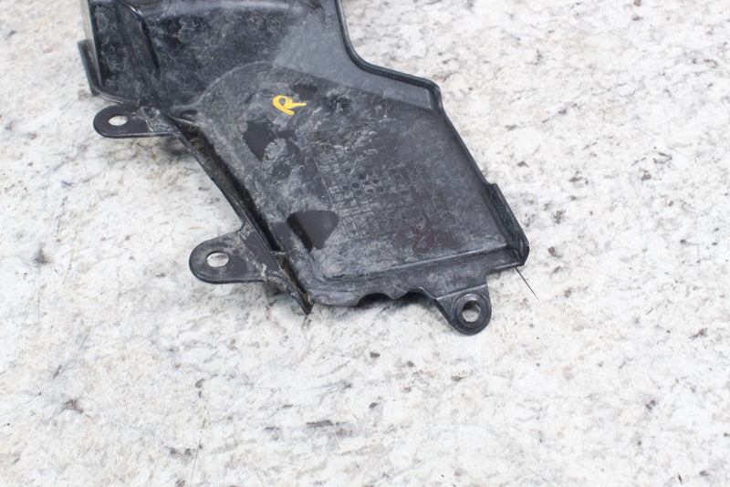 2005 HONDA RUBICON 500 Right Engine Cover Guide Panel 61890-HN2-A20ZA