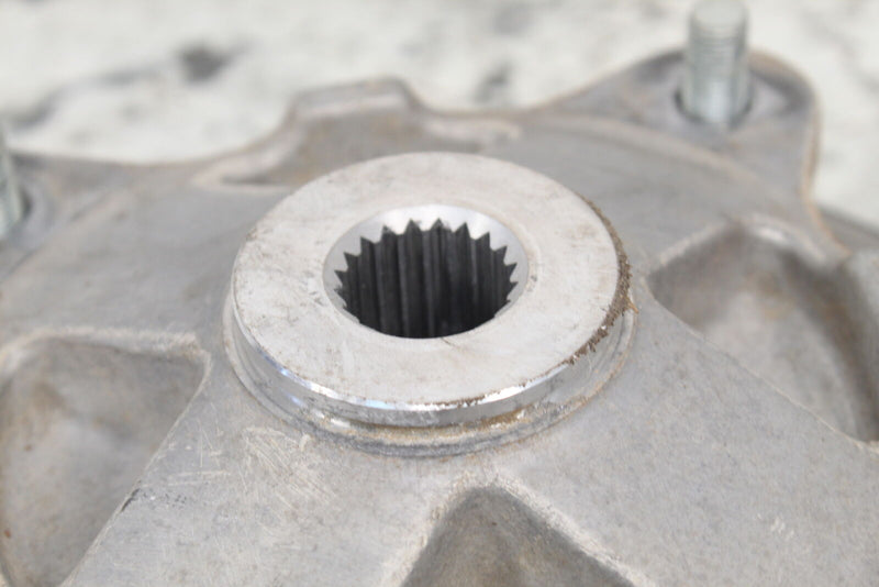 2005 POLARIS SPORTSMAN 600 Front Wheel Hub With Disc 5134310;5244314 - ATV