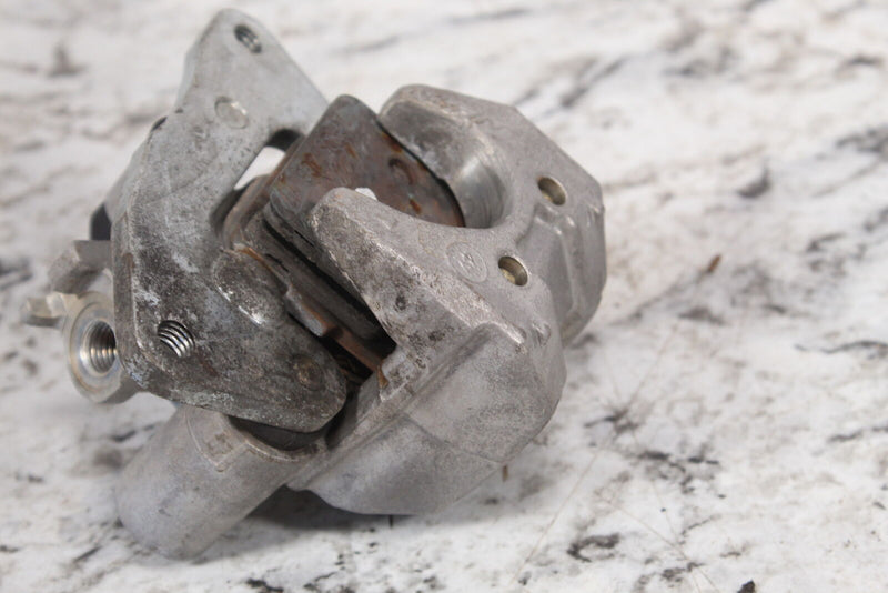 2005 YAMAHA GRIZZLY 660 Right Front Brake Caliper 4WV-2580U-10-00 - ATV