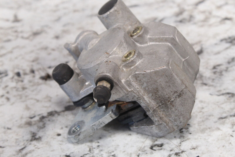 2005 YAMAHA GRIZZLY 660 Right Front Brake Caliper 4WV-2580U-10-00 - ATV