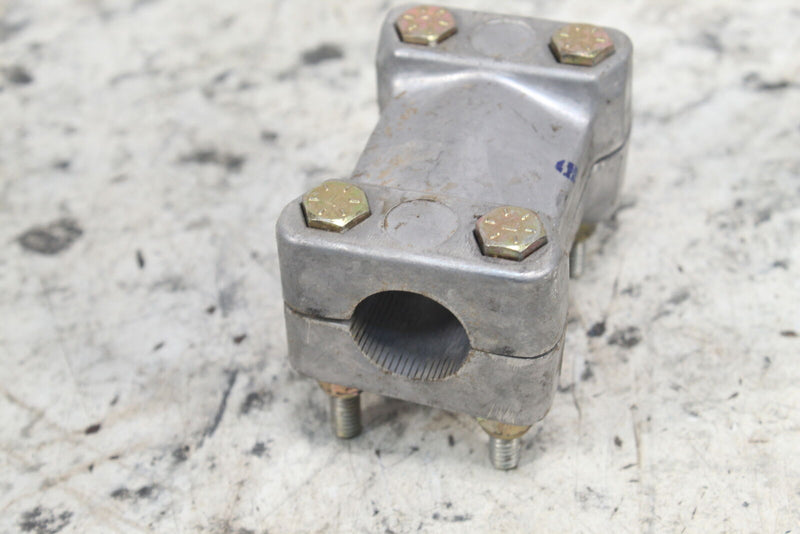 2006 POLARIS SPORTSMAN 500 EFI Handlebar Clamps 5631973 - ATV