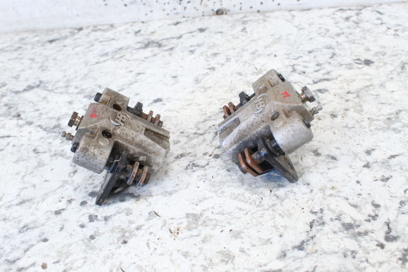 ATV - 2007 ARCTIC CAT 500 FIS AUTO 4X4  Front Brake Calipers 0502-878 0502-879