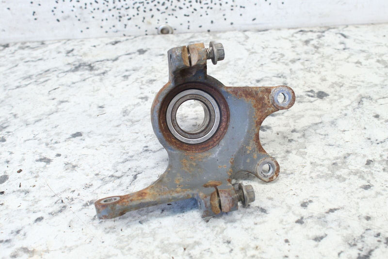 ATV - 2007 ARCTIC CAT 500 FIS AUTO 4X4  Front Steering Knuckle Spindle 0505-460