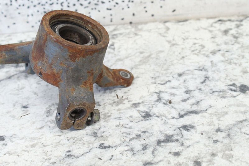 ATV - 2007 ARCTIC CAT 500 FIS AUTO 4X4  Front Steering Knuckle Spindle 0505-460