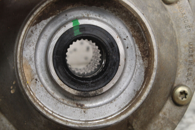 2007 CAN-AM OUTLANDER 650 Rear Differential Diff Gear Housing 705501412 - ATV