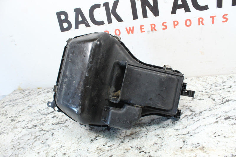 2007 YAMAHA GRIZZLY 700 Airbox Air Box Intake 3B4-14402-03-00