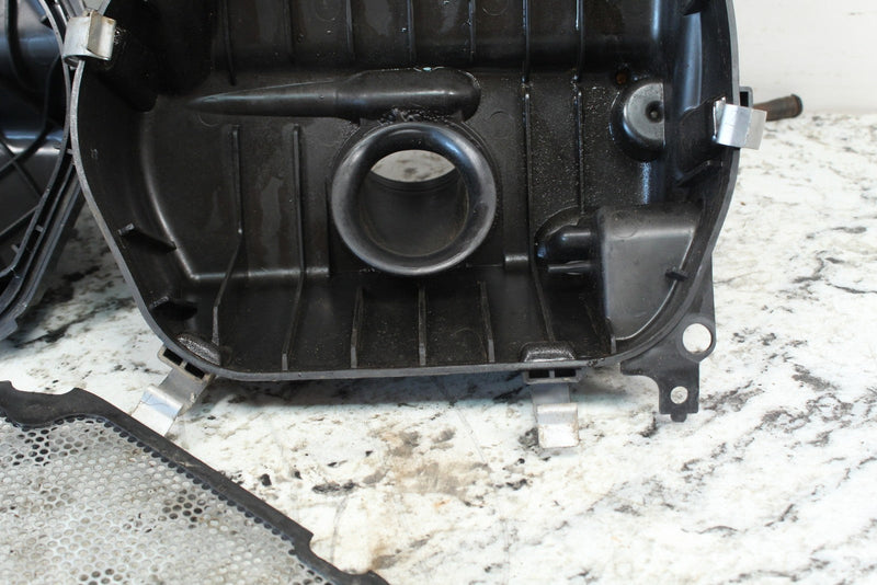 2007 YAMAHA GRIZZLY 700 Airbox Air Box Intake 3B4-14402-03-00
