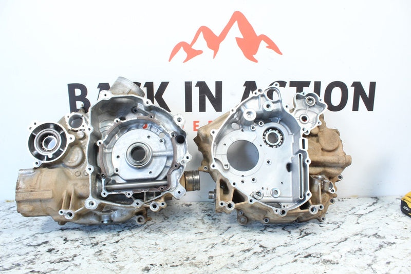 2007 YAMAHA GRIZZLY 700 Crank Cases Crankcases 3B4-15100-02-00