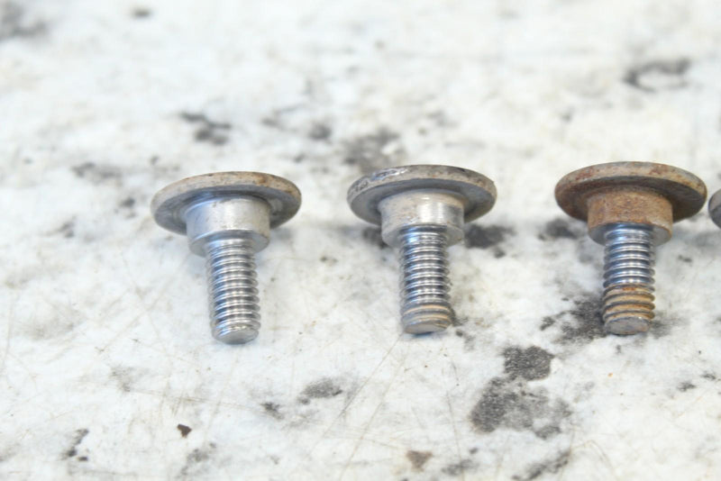 2007 YAMAHA GRIZZLY 700 Front Disc Guard Mounting Bolts 90154-06014-00 - ATV