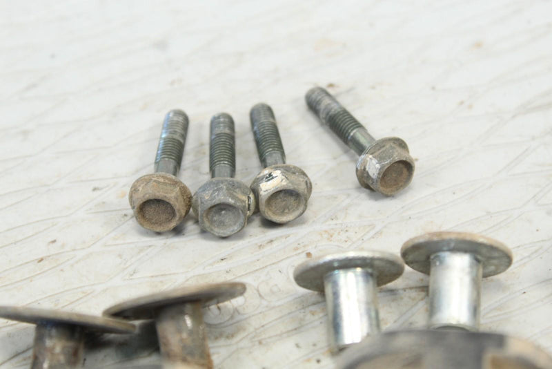 2007 YAMAHA GRIZZLY 700 Fuel Tank Mounting Bolts/Grommets 90480-01400-00 - ATV