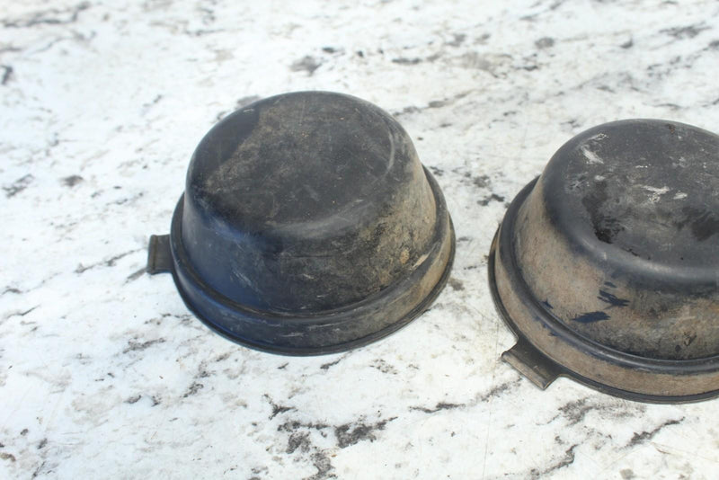 2007 YAMAHA GRIZZLY 700 Headlight Rubber Caps 3B4-28349-00-00 - ATV