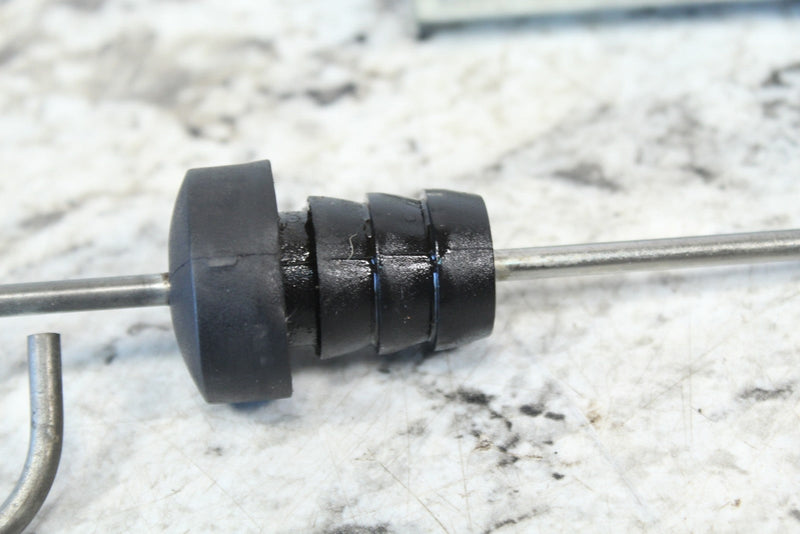 2007 YAMAHA GRIZZLY 700 Oil Dip Stick 3B4-15362-01-00 3B4-15112-02-00
