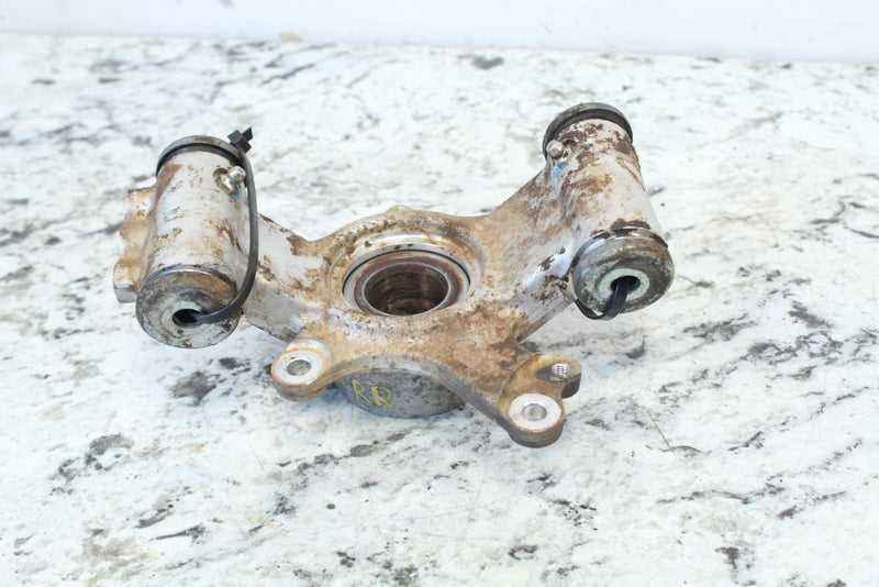 2007 YAMAHA GRIZZLY 700 Right Rear Spindle Knuckle Carrier 3B4-2532F-00-00 - ATV